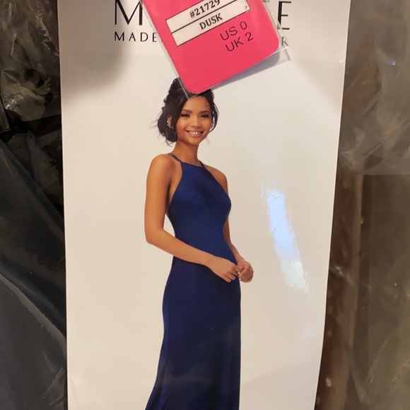 Mori Lee satin Sheath Gown - Picture 8 of 8